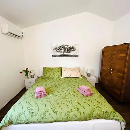 Pensionat Funcic 1 App *